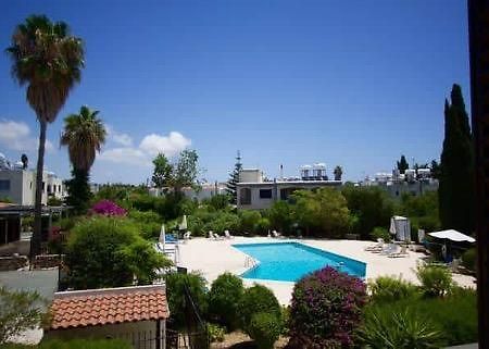 007 Margarita Gardens Villa Paphos Exteriör bild